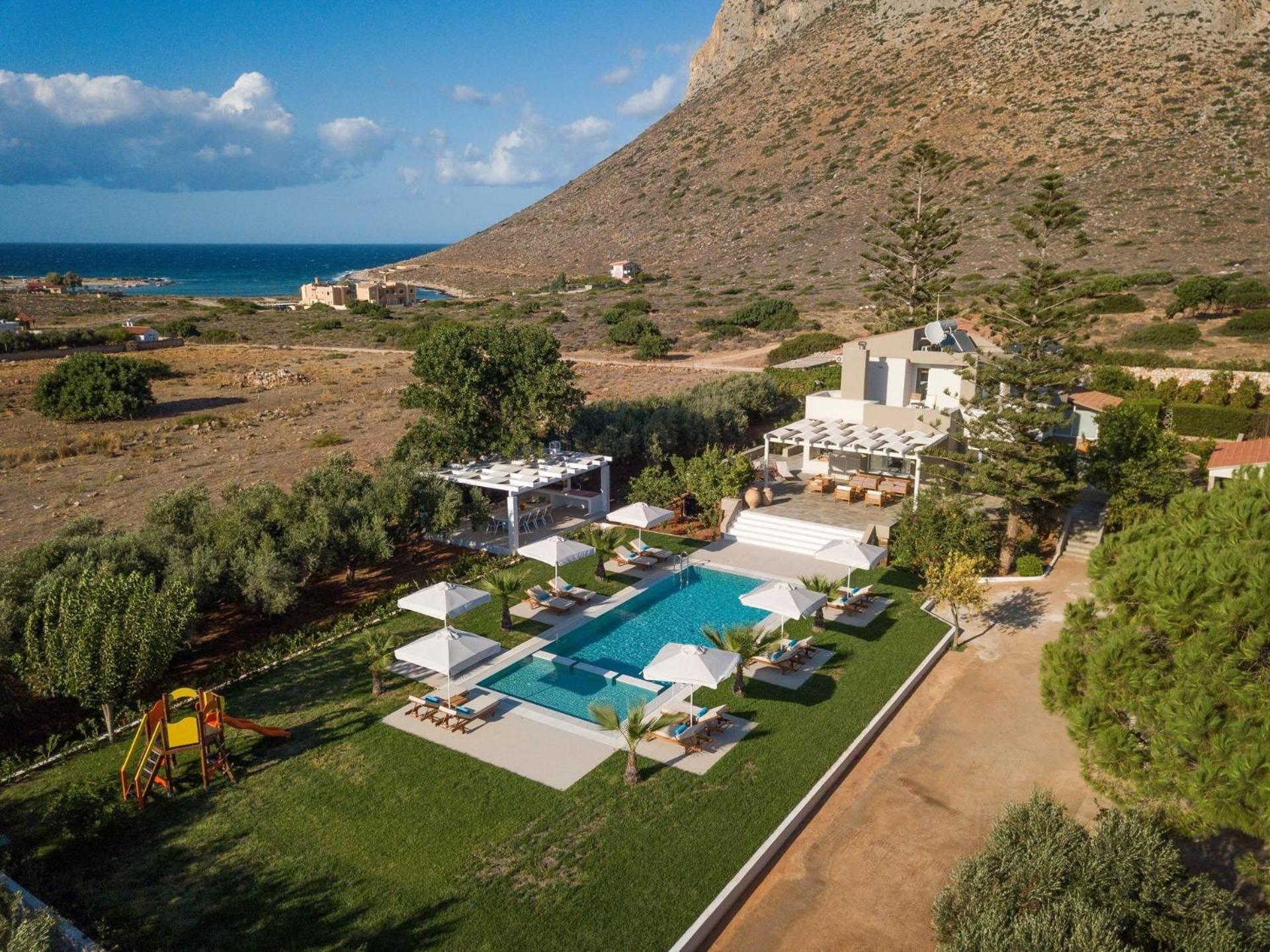 Luxury Villa Crete Deep Blue Villa 5 Bedroom Private Pool Chania